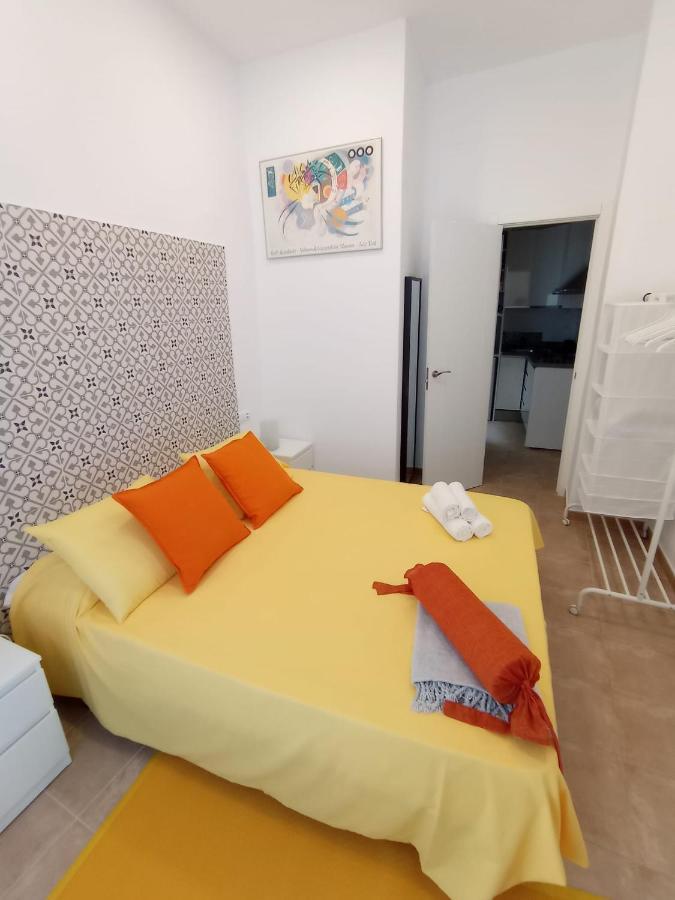 Apartamento Aza Malaga Exterior photo